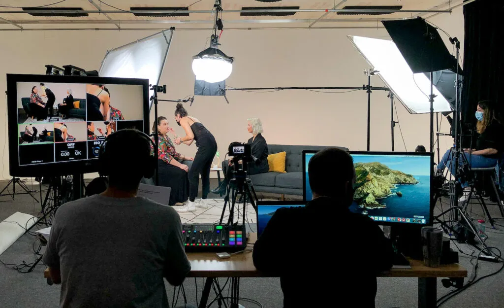 Sparkling inaugure un studio de tournage dans District Central